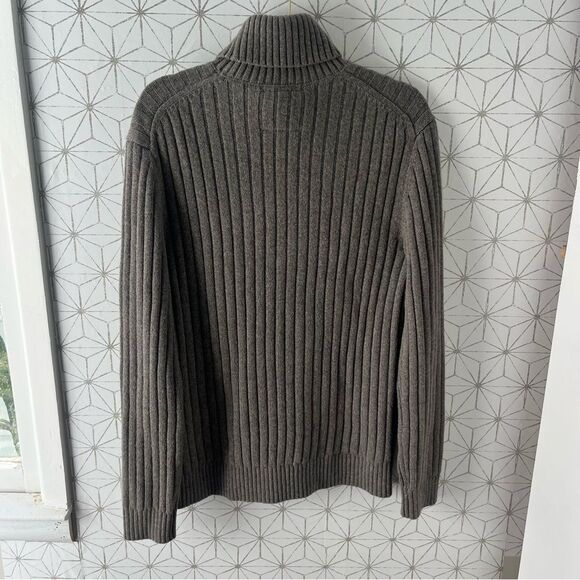 Banana Republic Heritage Collection Gray Wool Ribbed Turtleneck Sweater - Picture 4 of 6